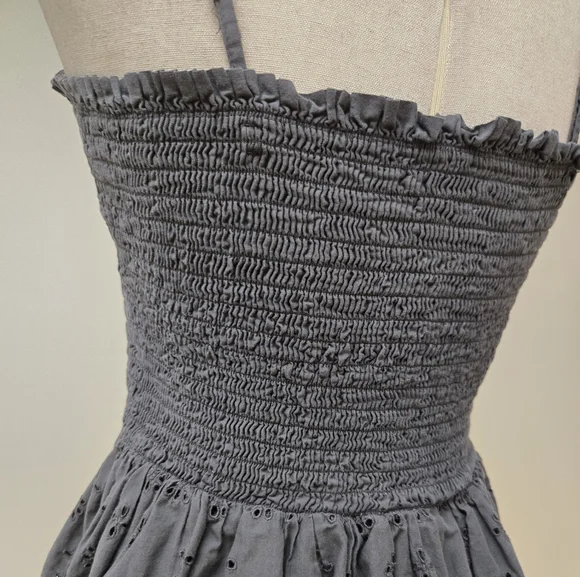 American Eagle Tank Top Shirt Lace Smocked Eyelet Babydoll Charcoal Women's XL - Picture 12 of 16